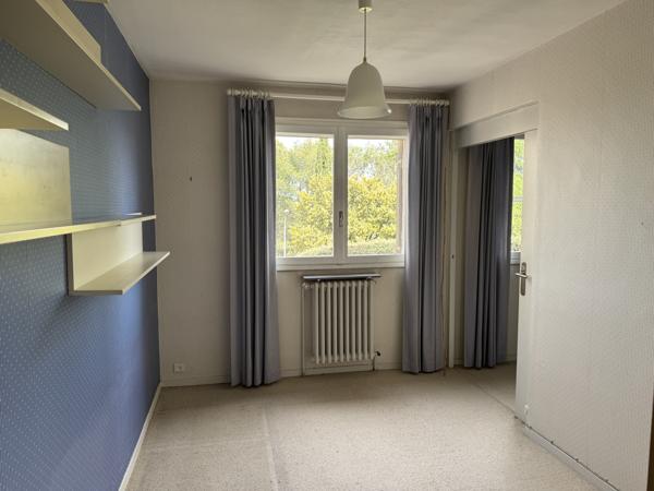 Villeneuve-lès-Avignon (30400) Maison familiale avec vue