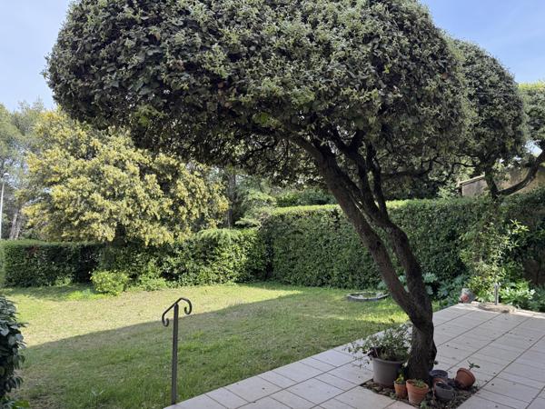 Villeneuve-lès-Avignon (30400) Maison familiale avec vue