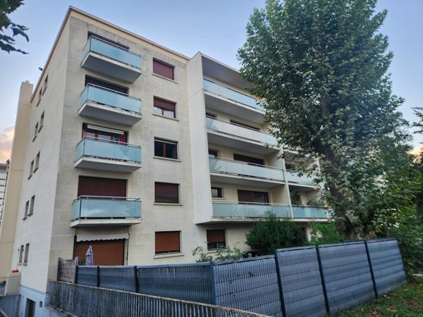 T1 MEUBLE - 640 € CC / MOIS - TALENCE BAGATELLE