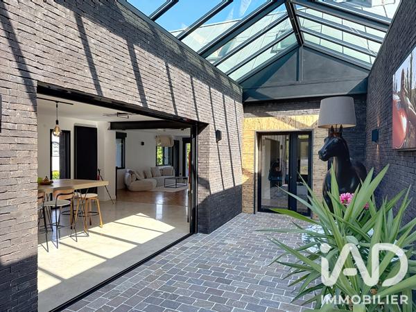 Maison (prestige) à vendre 5 pièces 220 m² Saint-Fuscien