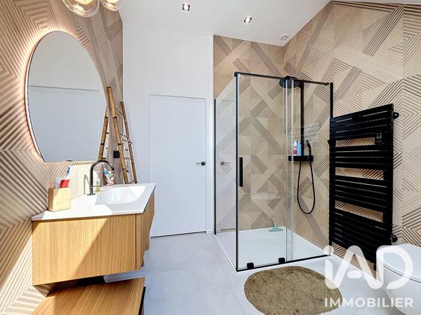 Maison (prestige) à vendre 5 pièces 220 m² Saint-Fuscien