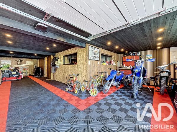 Maison (prestige) à vendre 5 pièces 220 m² Saint-Fuscien