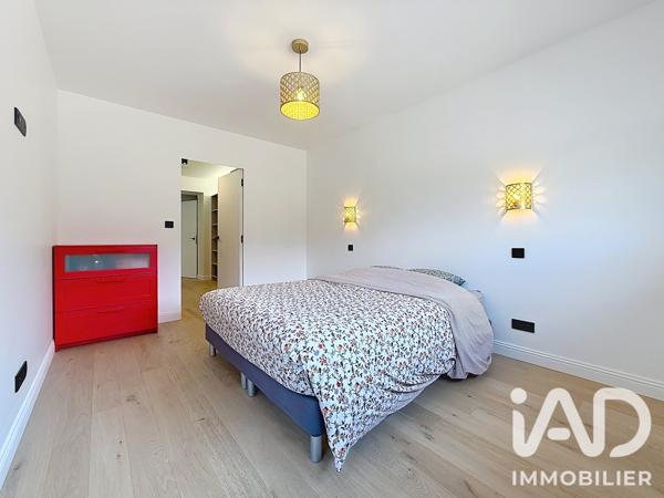 Maison (prestige) à vendre 5 pièces 220 m² Saint-Fuscien