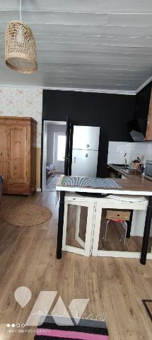 Merville, au sein d'une copropriété entretenue, bel appartement en rez-de-chaussée avec jardine...