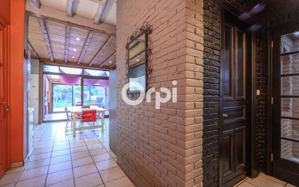 Maison à vendre    7 pièces •  Estaires