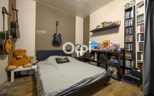 Maison à vendre    7 pièces •  Estaires