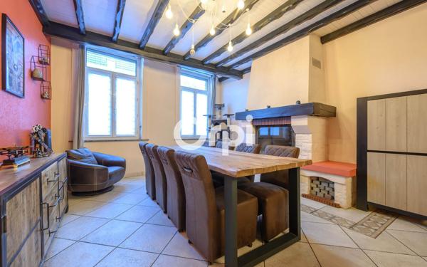 Maison à vendre    7 pièces •  Estaires