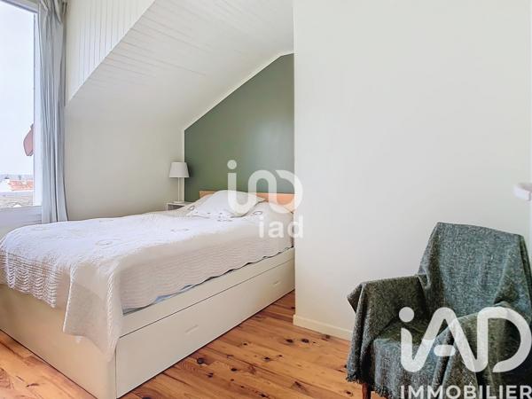 Appartement à vendre 5 pièces 132 m² Suresnes