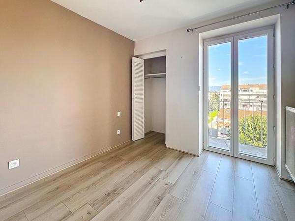 Charmant T3, vue panoramique, secteur Victor Hugo/Danton