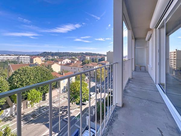 Charmant T3, vue panoramique, secteur Victor Hugo/Danton