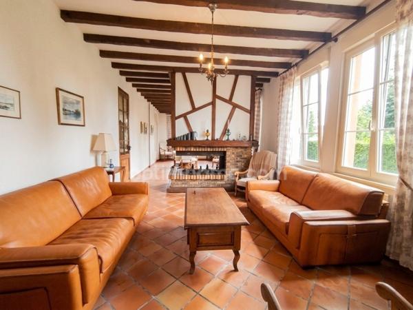 02100 NEUVILLE SAINT-AMAND - Maison de caractère au charme de l’ancien 332m2 - 4 chambres - Vie de plain-pied - Salle de réception 70 m² - Mezzanine - Grand garage