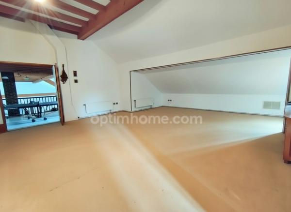 02100 NEUVILLE SAINT-AMAND - Maison de caractère au charme de l’ancien 332m2 - 4 chambres - Vie de plain-pied - Salle de réception 70 m² - Mezzanine - Grand garage
