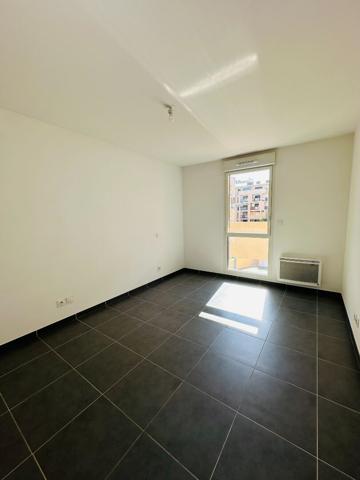 Appartement AIX EN PROVENCE 64.1 m²