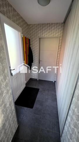 Maison avec vue dégagée, terrain arboré et garage