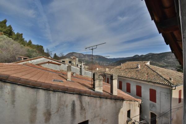 Dpt (04) Alpes de Haute Provence, MEZEL, à vendre MAISON DE VILLAGE