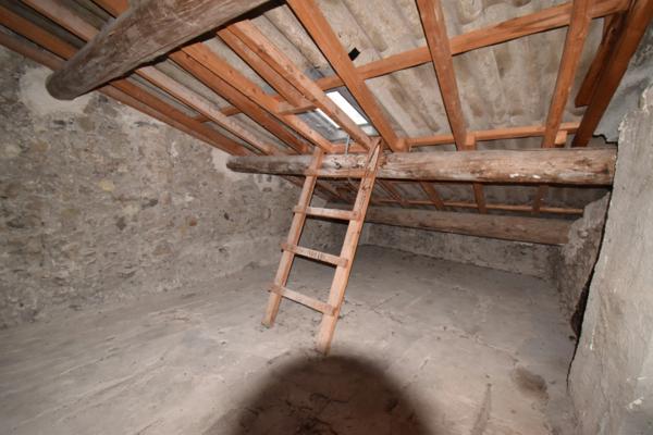 Dpt (04) Alpes de Haute Provence, MEZEL, à vendre MAISON DE VILLAGE