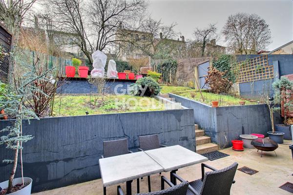 Maison à vendre à Nancy avec 4 chambres un bureau une terrasse un jardin et trois garages Rue de la Colline