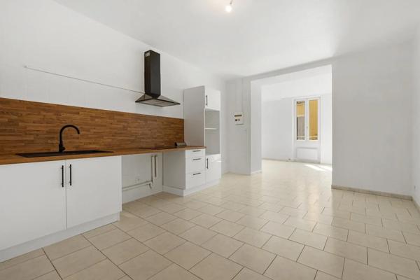 Appartement à vendre 3 pièces 76.83m²