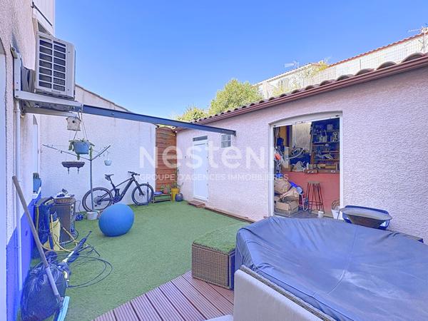 Villa contemporaine T5 de 105 m² avec terrasse, jardin & place de parking, Quartier Réveillon Narbonne 11100