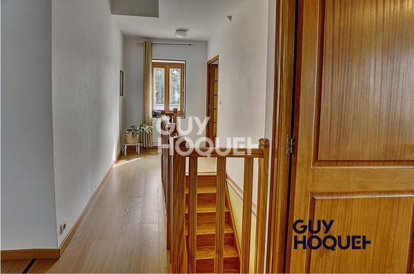 MAISON À VENDRE DE 8 PIÈCES DE 245,00 M²