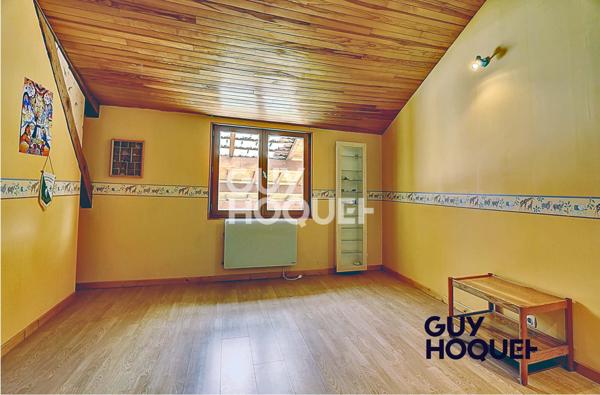 MAISON À VENDRE DE 8 PIÈCES DE 245,00 M²