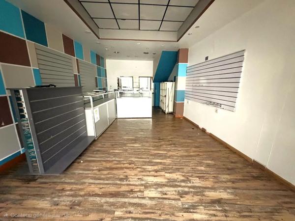 Immeuble à vendre 150m² Calais (62100)