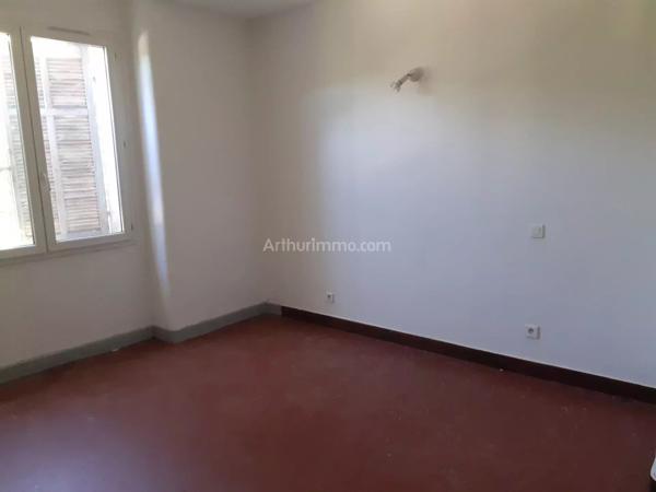 Location Appartement 3 pièces 120 m2 à Salernes