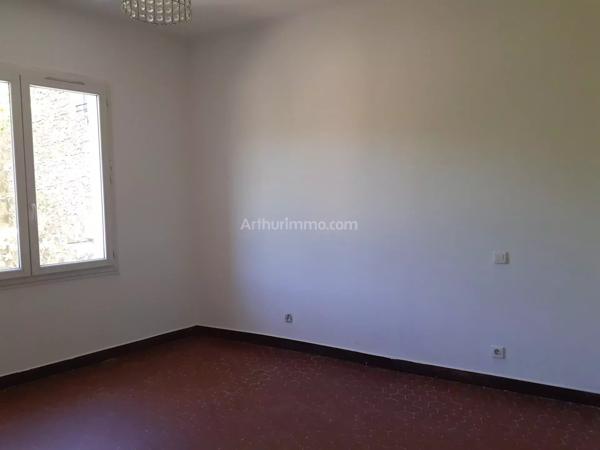 Location Appartement 3 pièces 120 m2 à Salernes