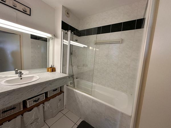 LE POULIGUEN - T2 en Rez-de-jardin 33m² avec Terrasse