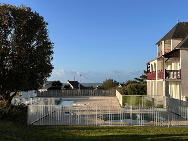 LE POULIGUEN - T2 en Rez-de-jardin 33m² avec Terrasse