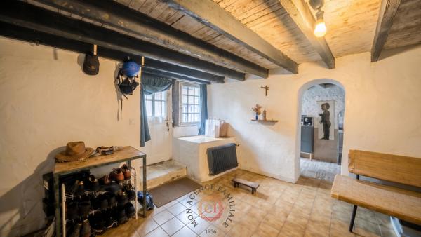 Maison 5 pièce(s) 2 chambre(s) 131 m²