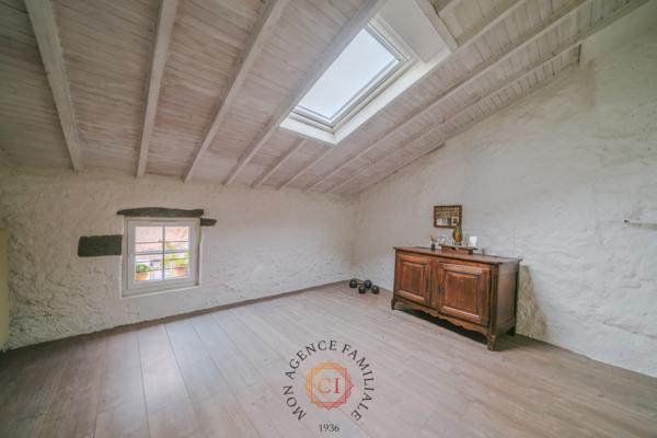 Maison 5 pièce(s) 2 chambre(s) 131 m²