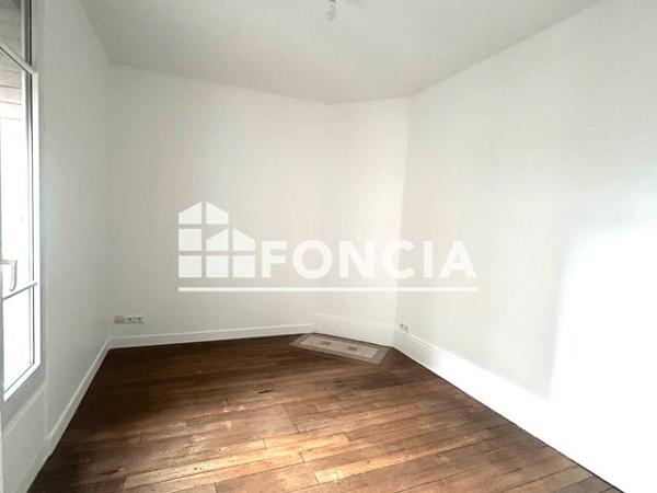 Location Appartement 2 pièces 46.7 m² - Paris 75020