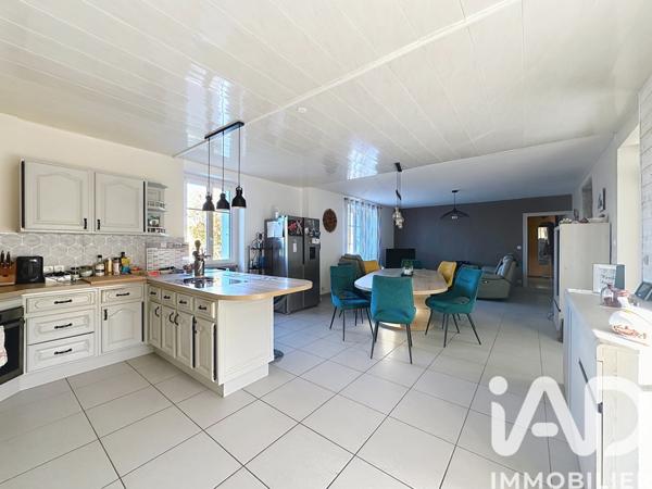Maison à vendre 7 pièces 170 m² Plaine-et-Vallées