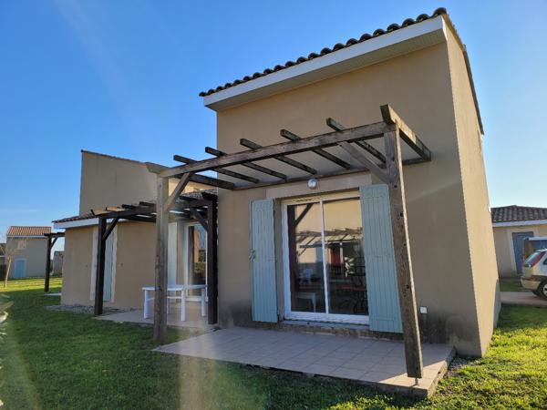 EXCLUSIVITÉ T2 Duplex Meublé avec Terrasse, Parking et Piscine ? Saint-Saturnin-lès-Avignon