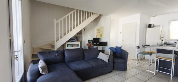 Maison T3 vendue louée – Royan – Jardin, terrasse et 2 stationnements