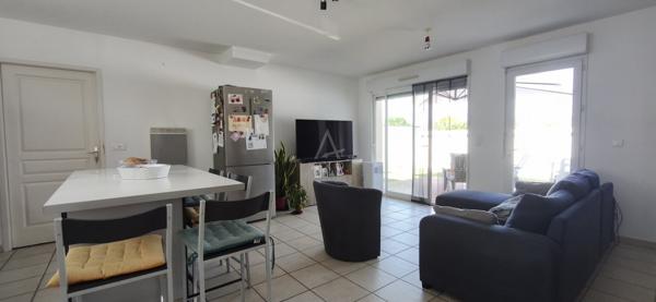 Maison T3 vendue louée – Royan – Jardin, terrasse et 2 stationnements