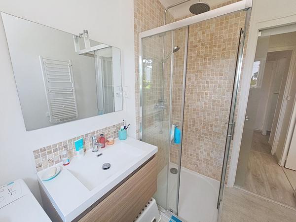 Six-fours les plages Les Lones Appartement  de 2 pieces - Bord de mer