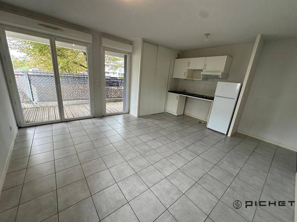 Appartement 2 pièces 42 m² VILLENAVE D ORNON - 33140
