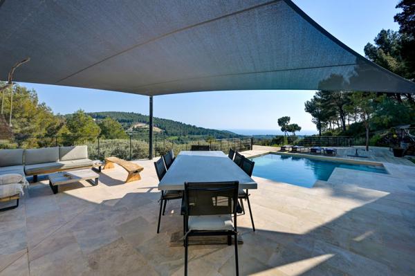 Vente Maison de luxe Saint-Cyr-sur-Mer 7 Pièces 220 m²