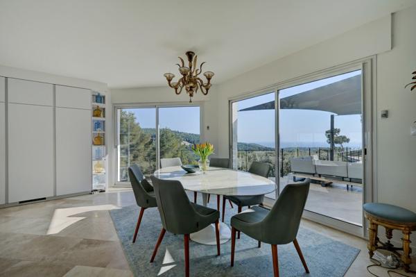 Vente Maison de luxe Saint-Cyr-sur-Mer 7 Pièces 220 m²