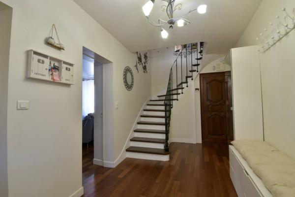 Maison à vendre 8 pièces de 250 m²