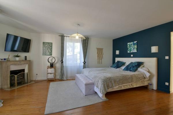 Maison à vendre 8 pièces de 250 m²