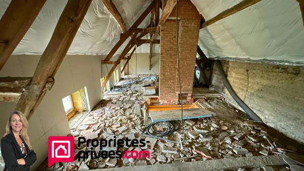 SECTEUR CHARLIEU - MAISON A RENOVER EN CAMPAGNE