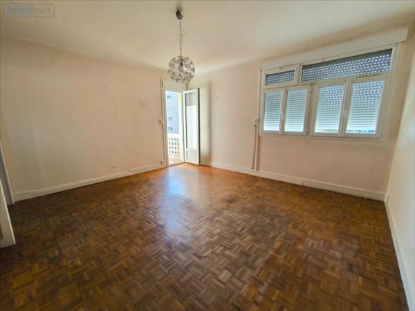 Appartement à vendre à Louviers dans l'Eure (27400), ref : 27082-1063338