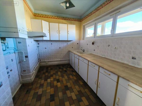 Appartement à vendre à Louviers dans l'Eure (27400), ref : 27082-1063338