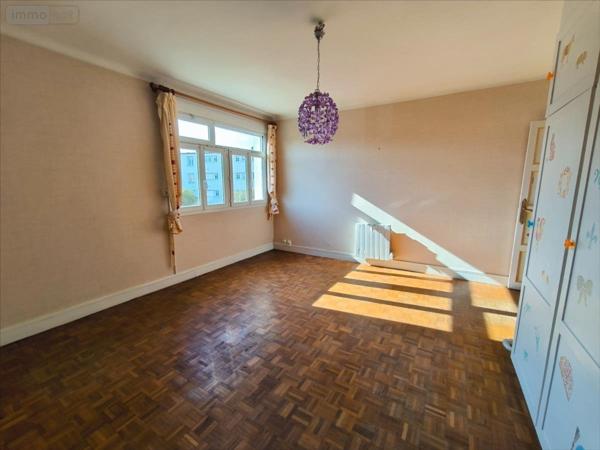 Appartement à vendre à Louviers dans l'Eure (27400), ref : 27082-1063338