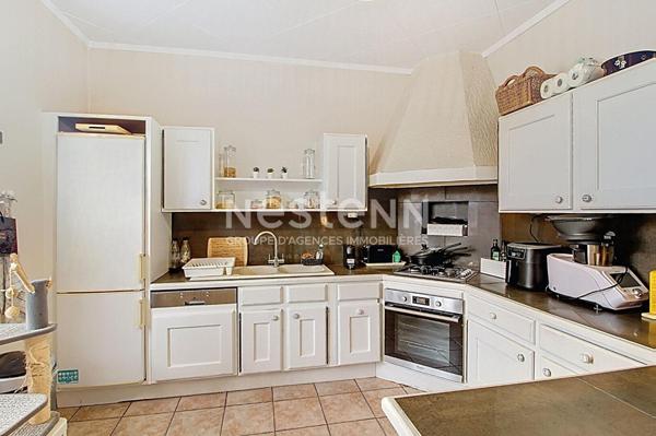 Maison Bron 5 pièces 4 chambres avec garage et sous-sol aménageable 115m2 habitable