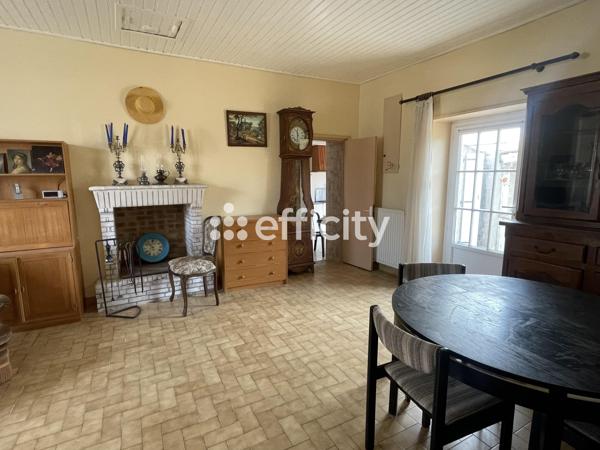 Maison
         3 pièces
        - 68 m² 165 000 € *