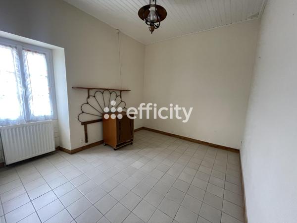 Maison
         3 pièces
        - 68 m² 165 000 € *